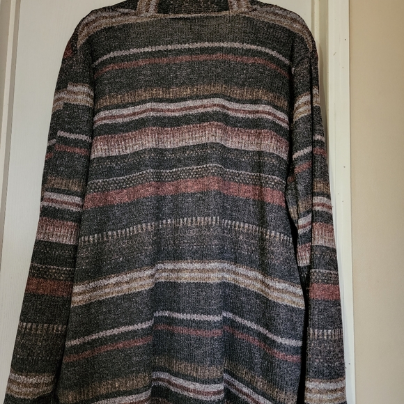 Faded glory sweater with attached tank and necklace plus size 3x - Picture 4 of 13